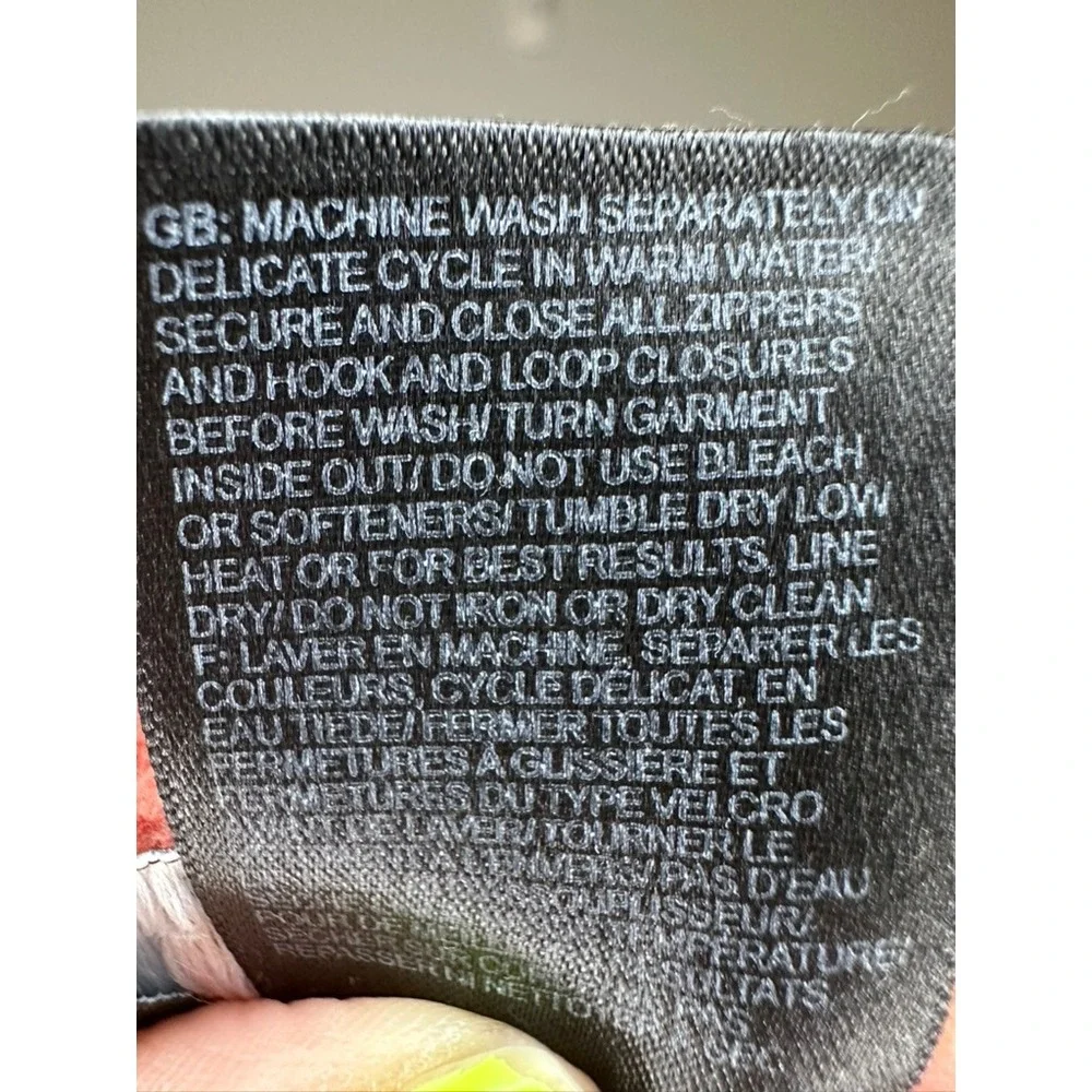 The North Face imagine wrapping